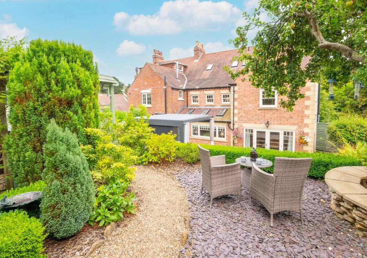 Church Beck Retreat Scalby  Holiday home